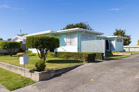 Photo of property in 2/27 Ranfurly Street, Tamatea, Napier, 4112