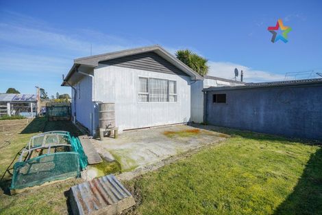 Photo of property in 37 Papatotara Road, Tuatapere, 9620