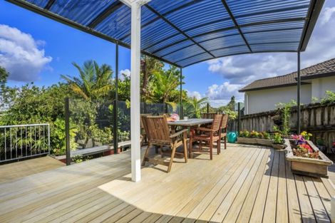 Photo of property in 61 Calypso Way, Unsworth Heights, Auckland, 0632