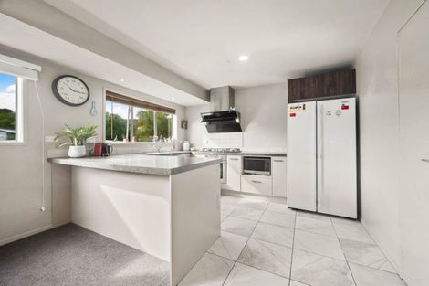 Photo of property in 2/36 Nile Road, Milford, Auckland, 0620