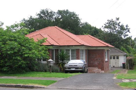 Photo of property in 41 Queensway, Three Kings, Auckland, 1024