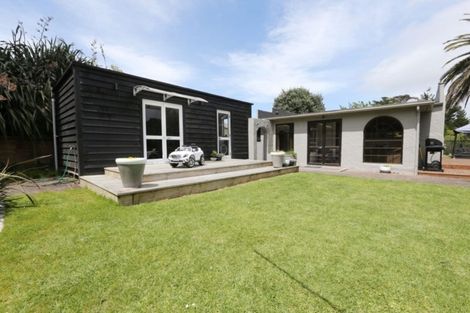 Photo of property in 20 Parris Street, Moturoa, New Plymouth, 4310