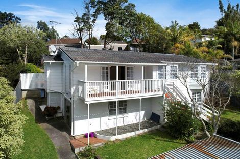 Photo of property in 64 Ayton Drive, Totara Vale, Auckland, 0629