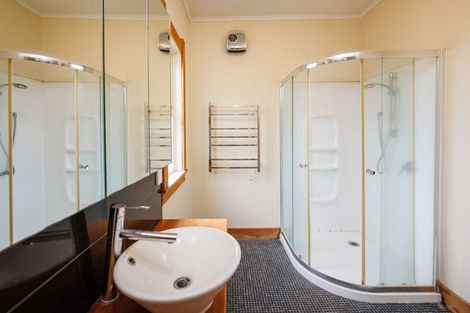 Photo of property in 34 Wellington Street, Feilding, 4702