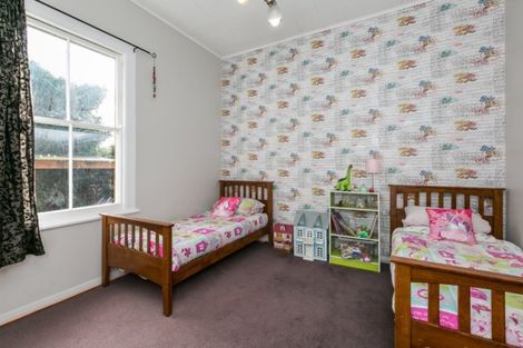 Photo of property in 802 Lyell Street, Akina, Hastings, 4122