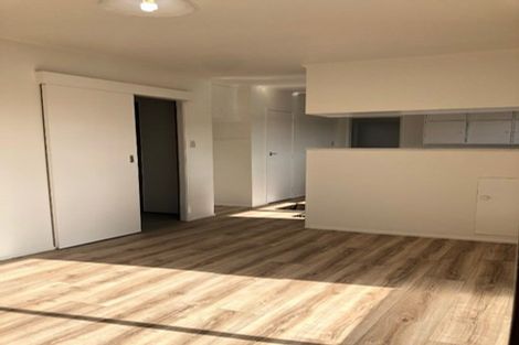 Photo of property in 9 Markham Place, Bucklands Beach, Auckland, 2012