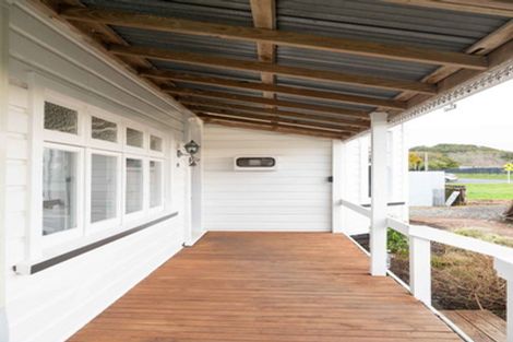 Photo of property in 41 James Street, Inglewood, 4330