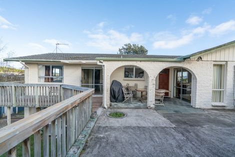 Photo of property in 10 Armstrong Grove, Hilltop, Taupo, 3330