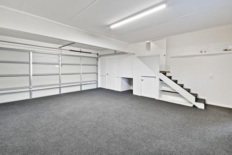 Photo of property in 1 Tremen Place, Pukekohe, 2120