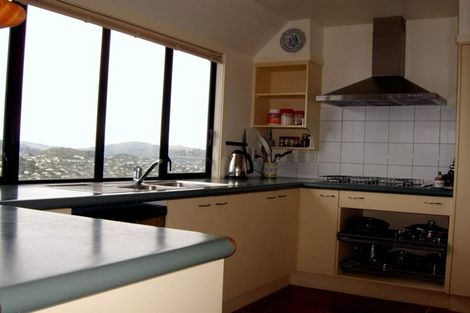 Photo of property in 7 Imran Terrace, Khandallah, Wellington, 6035