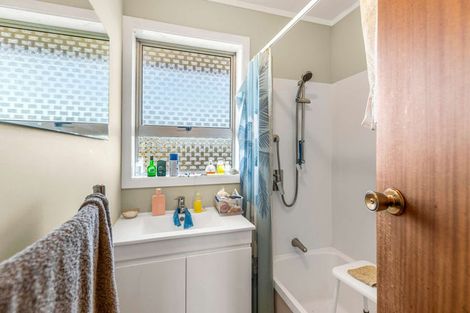 Photo of property in 43 Rugby Street, Levin, 5510