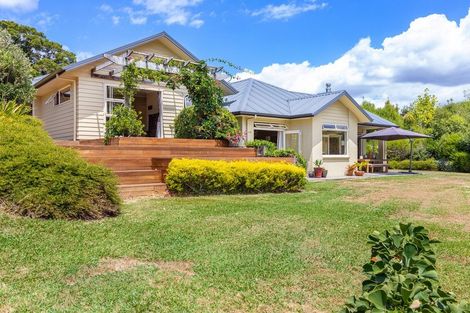 Photo of property in 381 Upper Waiwera Road, Puhoi, Silverdale, 0994