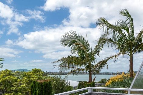 Photo of property in 134 Exmouth Road, Northcote, Auckland, 0627