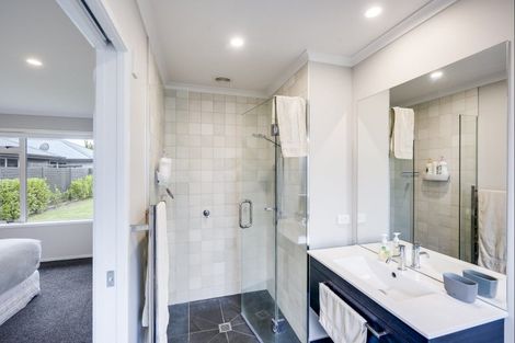 Photo of property in 412 Nottingley Road, Frimley, Hastings, 4120