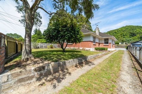 Photo of property in 66 Maymorn Road, Te Marua, Upper Hutt, 5018