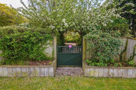 Photo of property in 22 Mckenzie Street, Geraldine, 7930