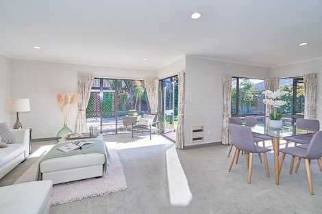 Photo of property in 1 Hyatt Grove, Greenmeadows, Napier, 4112