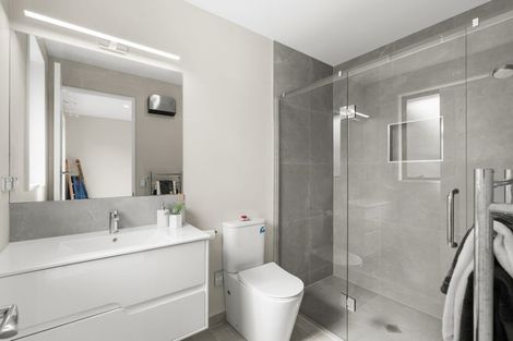 Photo of property in 24 Mcvicar Drive, Cracroft, Christchurch, 8022