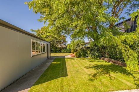 Photo of property in 30 Hinemoa Street, Spreydon, Christchurch, 8024