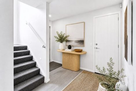 Photo of property in 3 Sackville Street, Fitzroy, New Plymouth, 4312