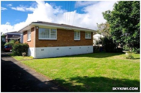 Photo of property in 1/116 Richardson Road, Mount Albert, Auckland, 1025