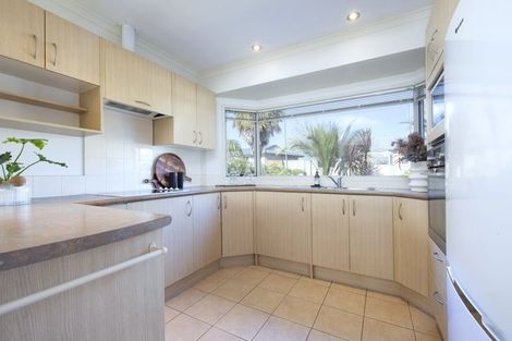 Photo of property in 13/64 Tapu Road, Huapai, Kumeu, 0810