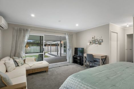 Photo of property in 52 Papaunahi Road, Bowentown, Waihi Beach, 3177