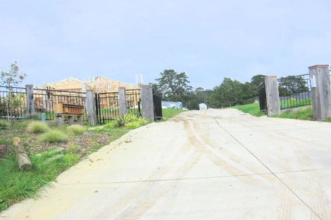 Photo of property in 31 Pounamu Avenue, Greenhithe, Auckland, 0632