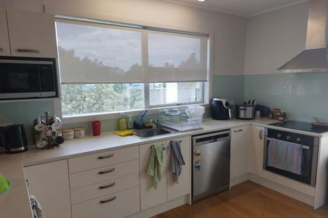 Photo of property in 19a Marewa Street, Te Atatu South, Auckland, 0610
