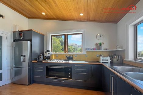 Photo of property in 97 Norwood Road, Bayswater, Auckland, 0622