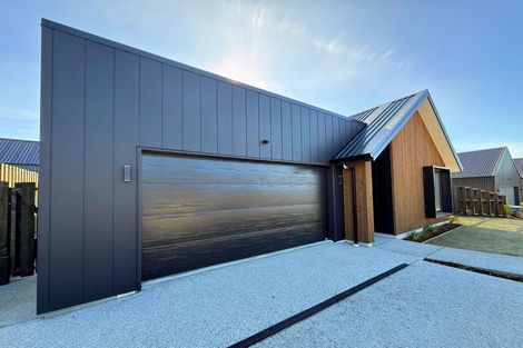 Photo of property in 92 Northlake Drive, Wanaka, 9305