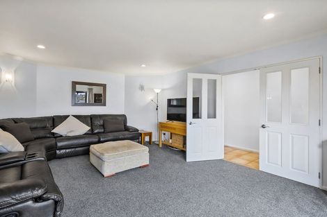 Photo of property in 8 Wavy Knowes Drive, Waldronville, Dunedin, 9018