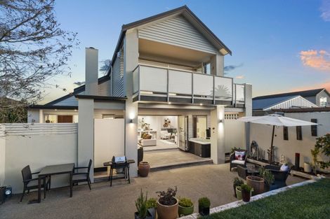 Photo of property in 39 Williamson Avenue, Belmont, Auckland, 0622