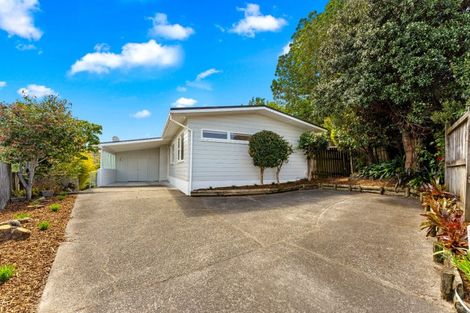 Photo of property in 42 Woodstock Road, Forrest Hill, Auckland, 0620