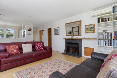 Photo of property in 7 Pennington Place, Welcome Bay, Tauranga, 3112