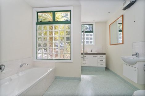 Photo of property in 54 Hinemoa Terrace, Tairua, 3508