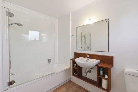 Photo of property in 24 Rodney Avenue, Te Horo Beach, Otaki, 5581