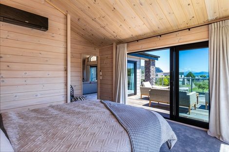 Photo of property in 4 Grand Vista Lane, Kinloch, Taupo, 3377