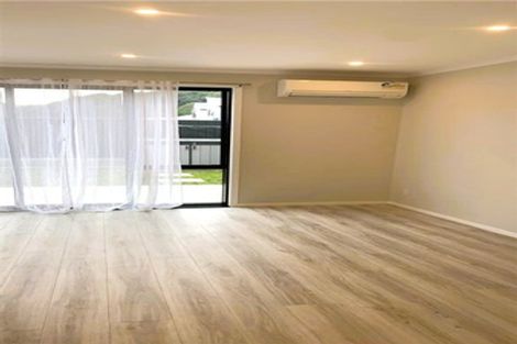 Photo of property in 3 La Mer Lane, Wallaceville, Upper Hutt, 5018