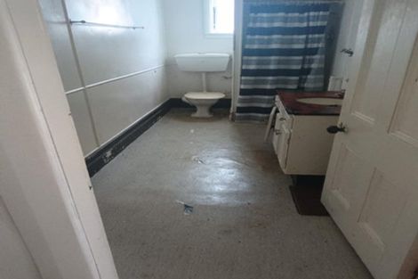 Photo of property in 8 Frank Johnson Street, Johnsonville, Wellington, 6037