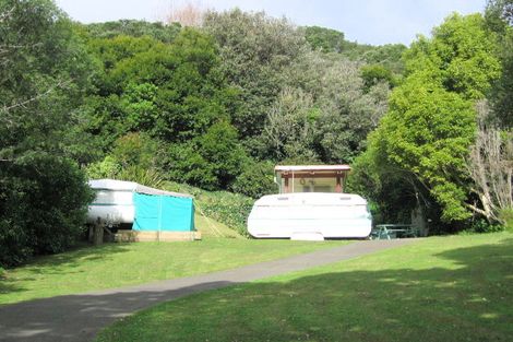 Photo of property in 330 Onemana Drive, Onemana, Whangamata, 3691