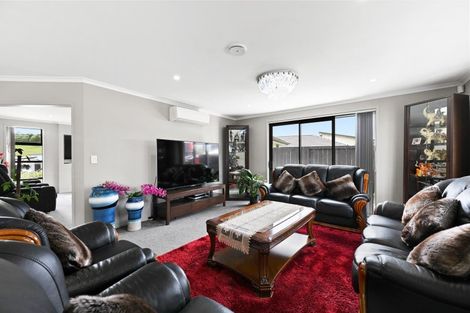 Photo of property in 43 Carlingford Rise, Dinsdale, Hamilton, 3204