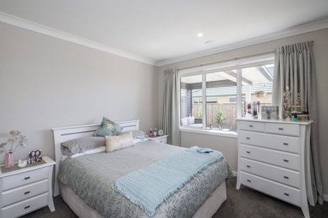 Photo of property in 3 Saint Vincent Way, Waikanae, 5036