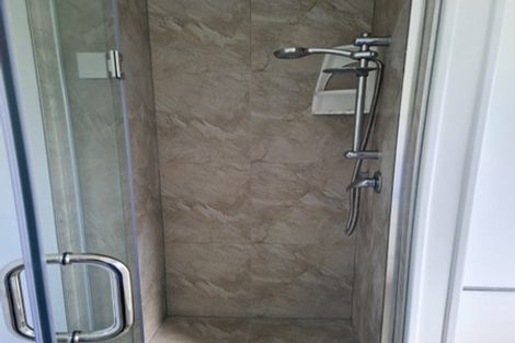 Photo of property in 5 Peguero Place, Totara Heights, Auckland, 2105