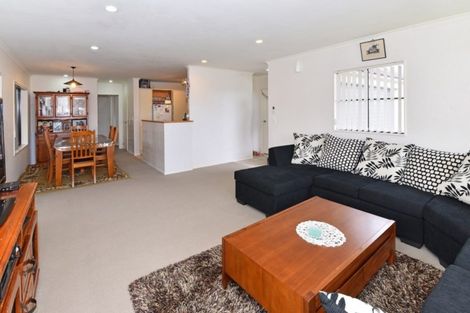 Photo of property in 48 Foxlaw Street, Randwick Park, Auckland, 2105