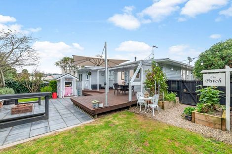 Photo of property in 21 Chartwell Avenue, Glenfield, Auckland, 0629