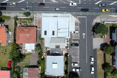 Photo of property in 366 Lake Road, Takapuna, Auckland, 0622