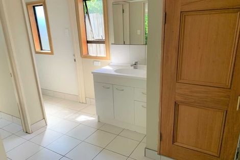 Photo of property in 31 Balrudry Street, Avonhead, Christchurch, 8042