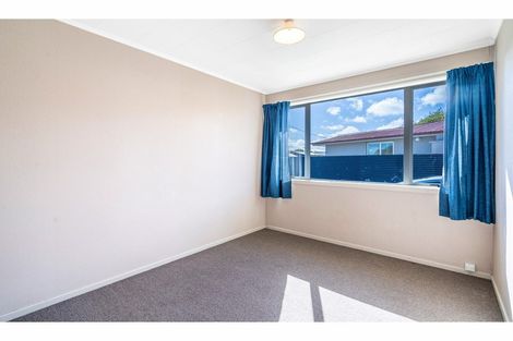 Photo of property in 10 Robert Street, Otatara, Invercargill, 9879