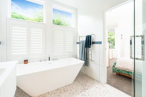 Photo of property in 34 Simla Crescent, Khandallah, Wellington, 6035